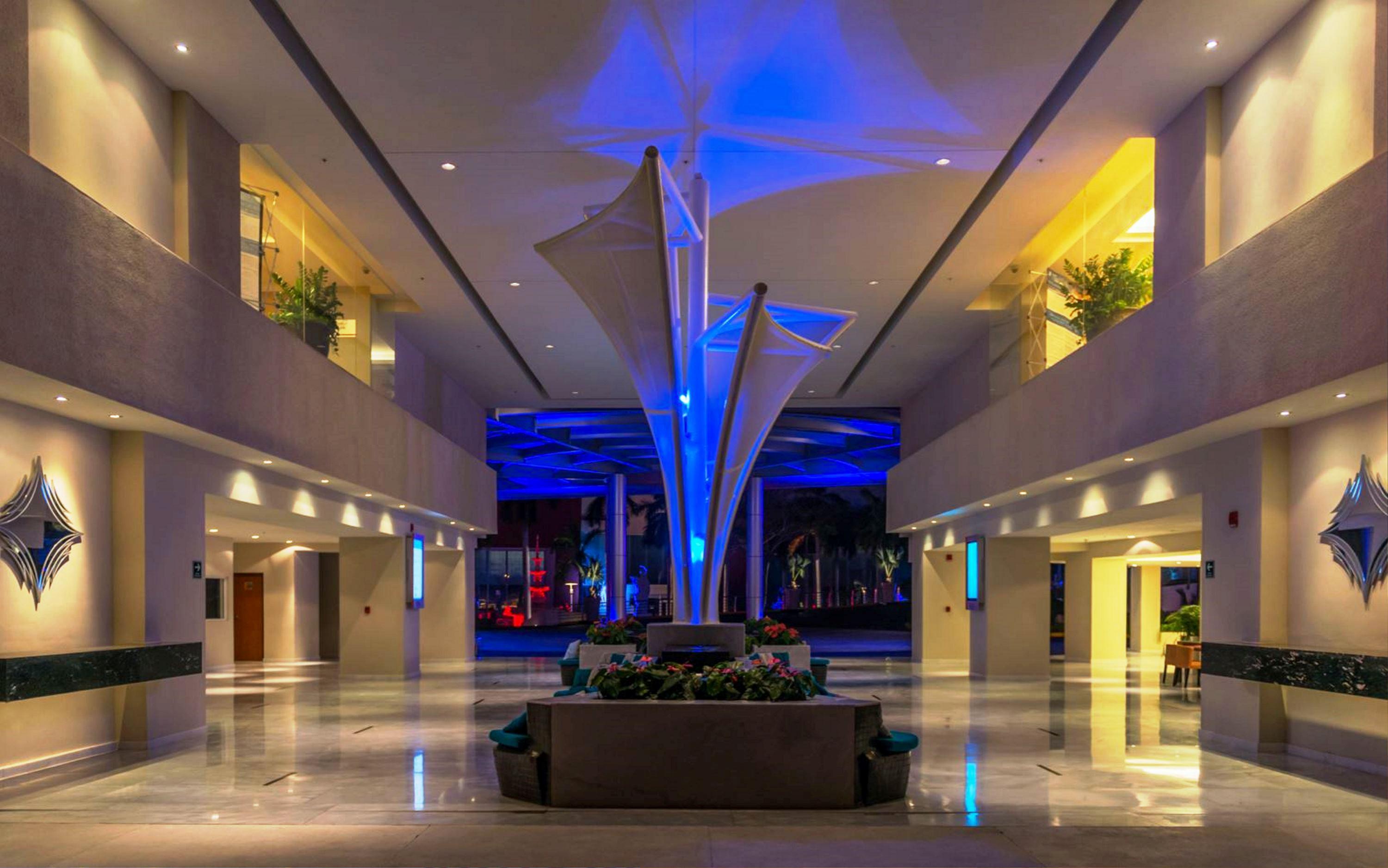Palacio Mundo Imperial Riviera Diamante Acapulco Exterior photo The lobby of the hotel