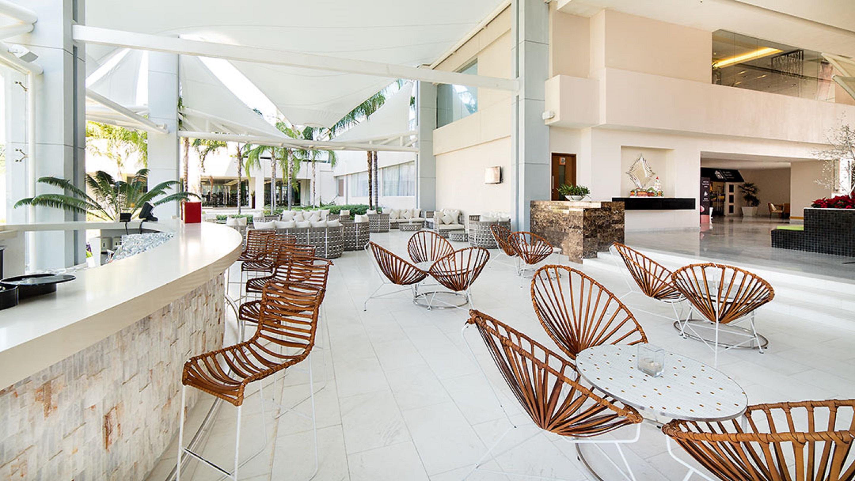 Palacio Mundo Imperial Riviera Diamante Acapulco Exterior photo Interior of the hotel