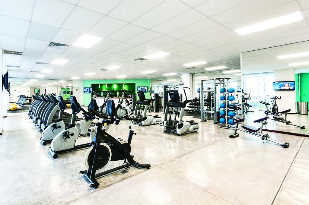 Palacio Mundo Imperial Riviera Diamante Acapulco Exterior photo The gym at the National Institute for Health Research Cambridge Biomedical Campus